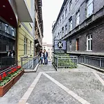 Carlton Buda Castle Hotell 4*