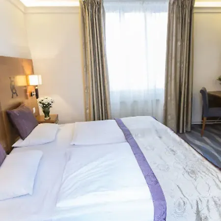 Hotel Carlton Buda Castle Budapest