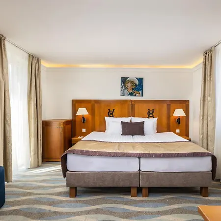 Carlton Buda Castle Будапешт