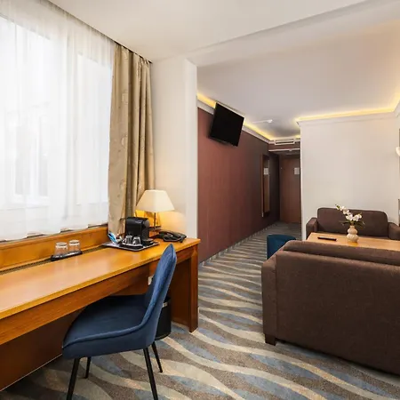 Carlton Buda Castle Будапешт