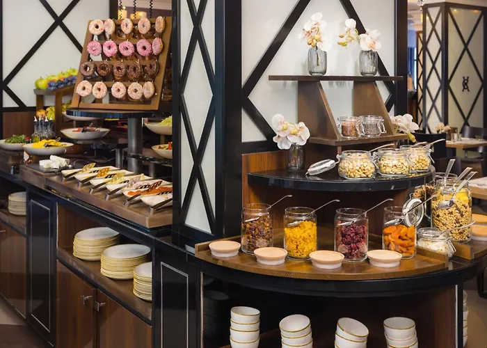 Отель Carlton Buda Castle