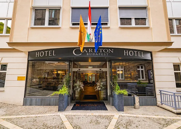 Carlton Buda Castle Отель