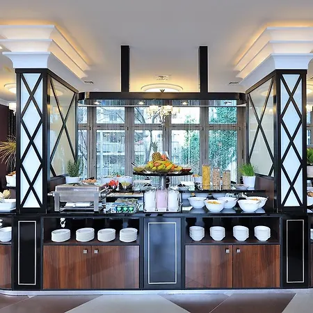 Carlton Buda Castle 4*