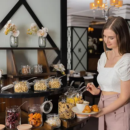 Hotell Carlton Buda Castle