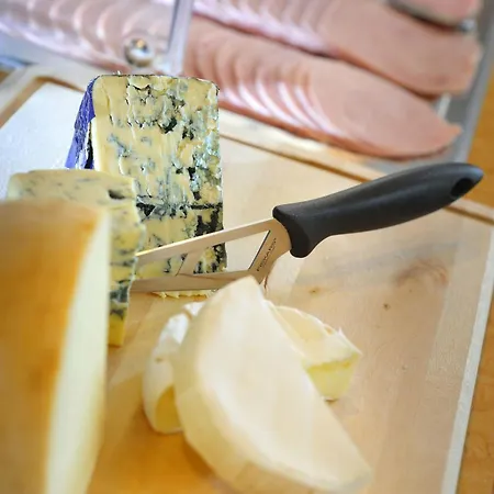 Carlton Buda Castle Hotell