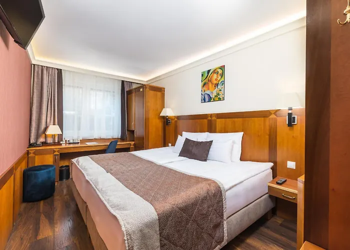 Carlton Buda Castle 酒店 4*