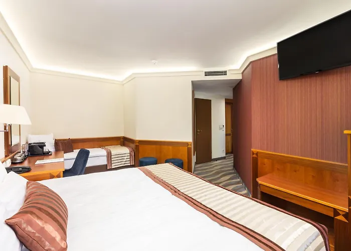 Carlton Buda Castle Hotel