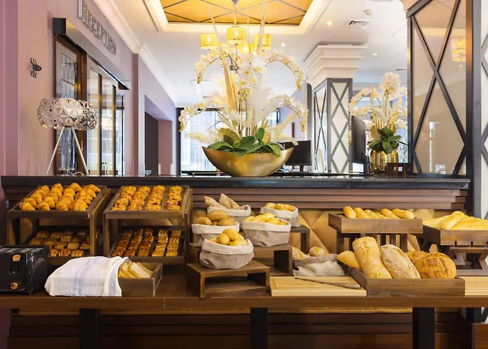 Hotel Carlton Buda Castle 4*