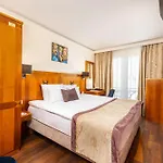 Exe Carlton 4* Budapest