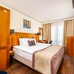 Hotel Exe Carlton Budapest