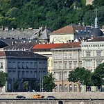 Carlton Buda Castle Hotel Boedapest