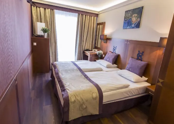 Отель Carlton Buda Castle Будапешт